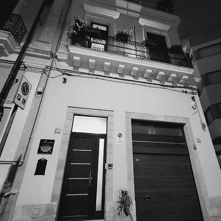 Al Centro Exclusive Apartment Бриндизи Екстериор снимка