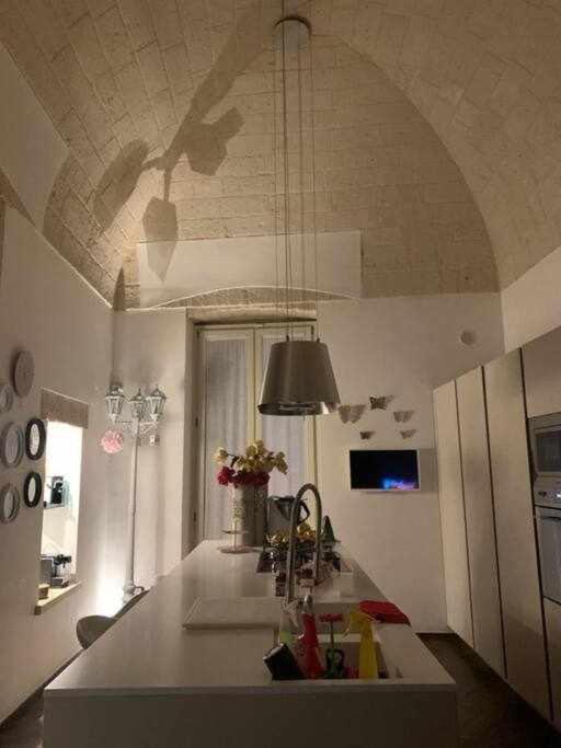 Al Centro Exclusive Apartment Бриндизи Стая снимка