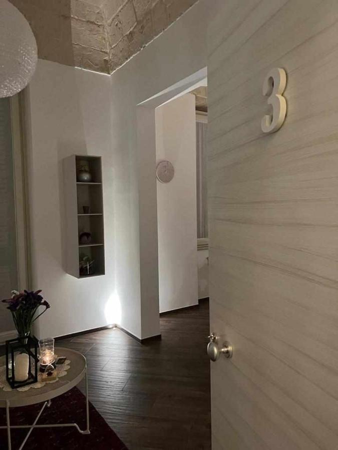 Al Centro Exclusive Apartment Бриндизи Екстериор снимка