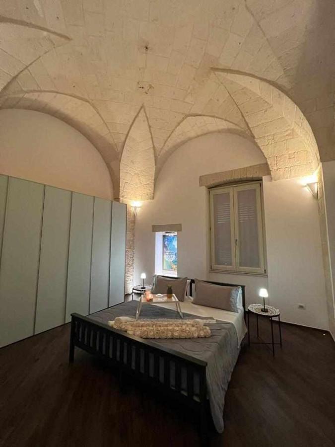 Al Centro Exclusive Apartment Бриндизи Екстериор снимка